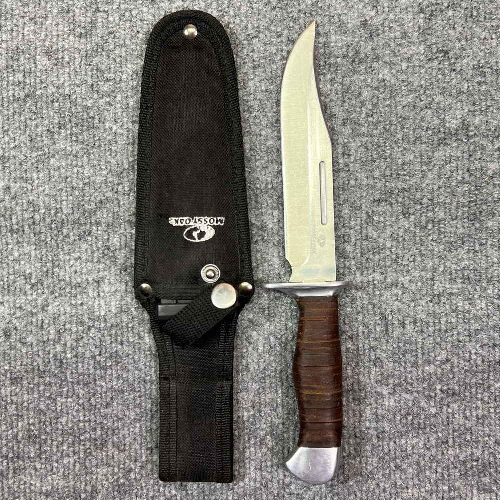 Mossy Oak Fixed Blade Hunting Bowie Knife Leather Handle Nylon Sheath Black
